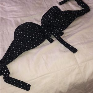 Strapless bikini top